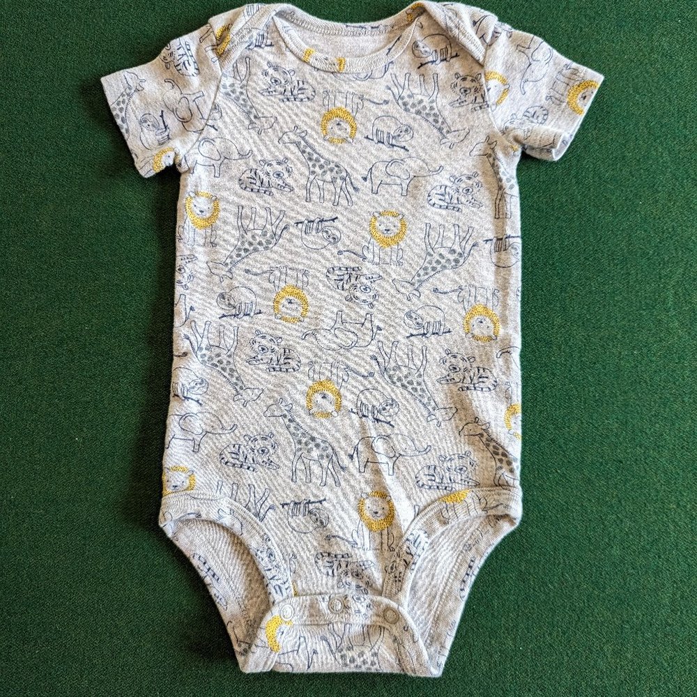 Carter's Short Sleeve Zoo Animals Onesie/Bodysuit Size 12 Months 💙